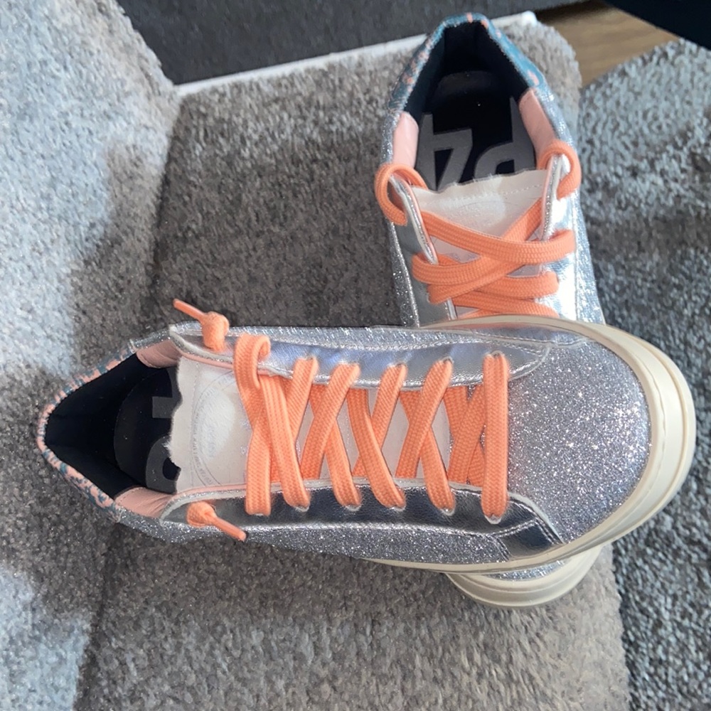 P448 low cut sneakers